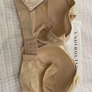 UNDEROUTFIT comfort shaping bra. Beige. New with tags. Size 3XL